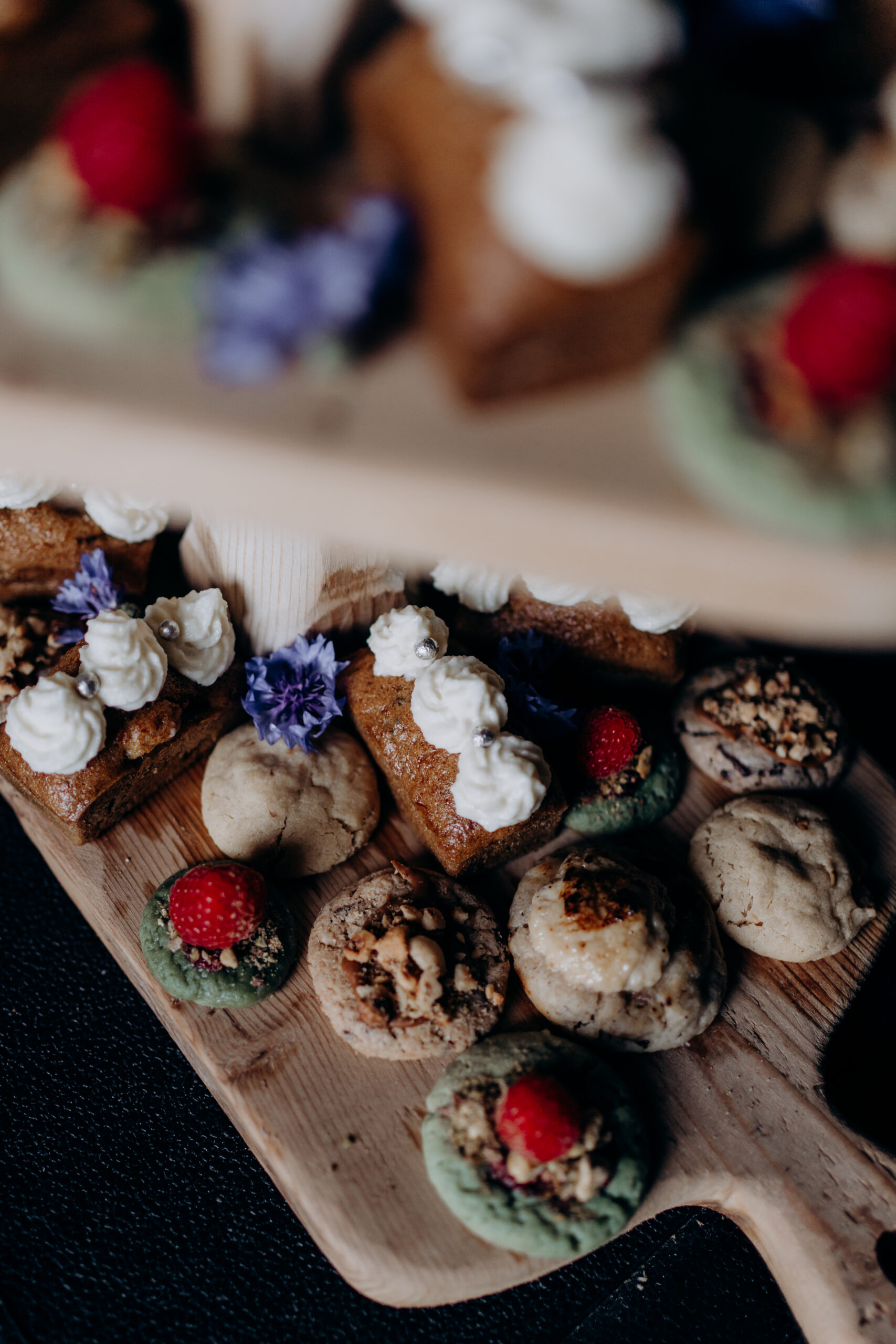 HB205171 buffet de mariage l'Alpine truck